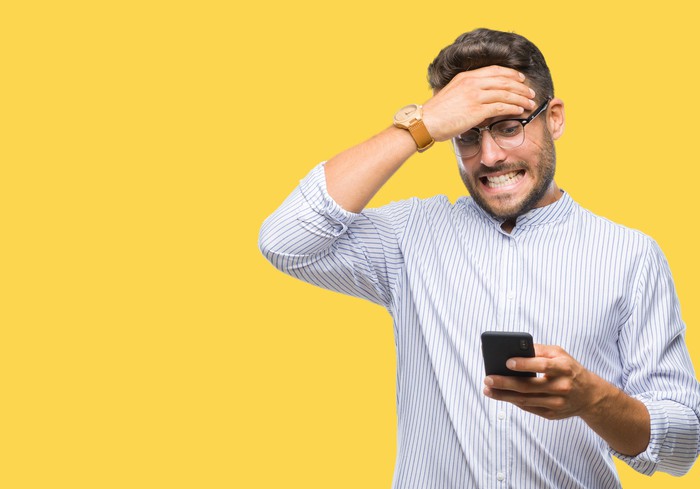 Phân tích cổ phiếu: chạm đáy 5 năm, cổ phiếu Verizon Communications hiện tại có đáng mua?
