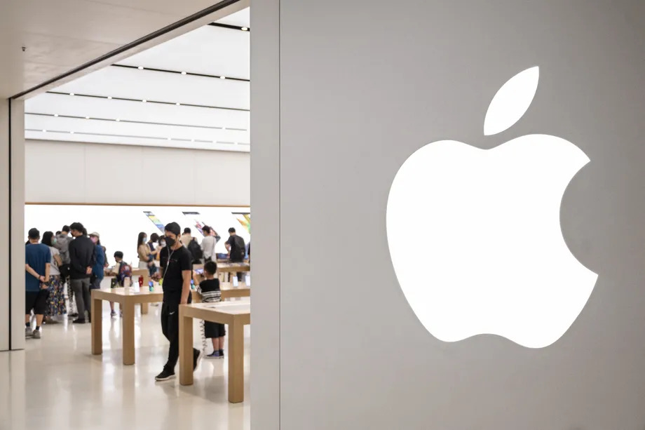 Apple bị cáo buộc đe dọa sa thải một nhân viên vì một video lan truyền trên TikTok