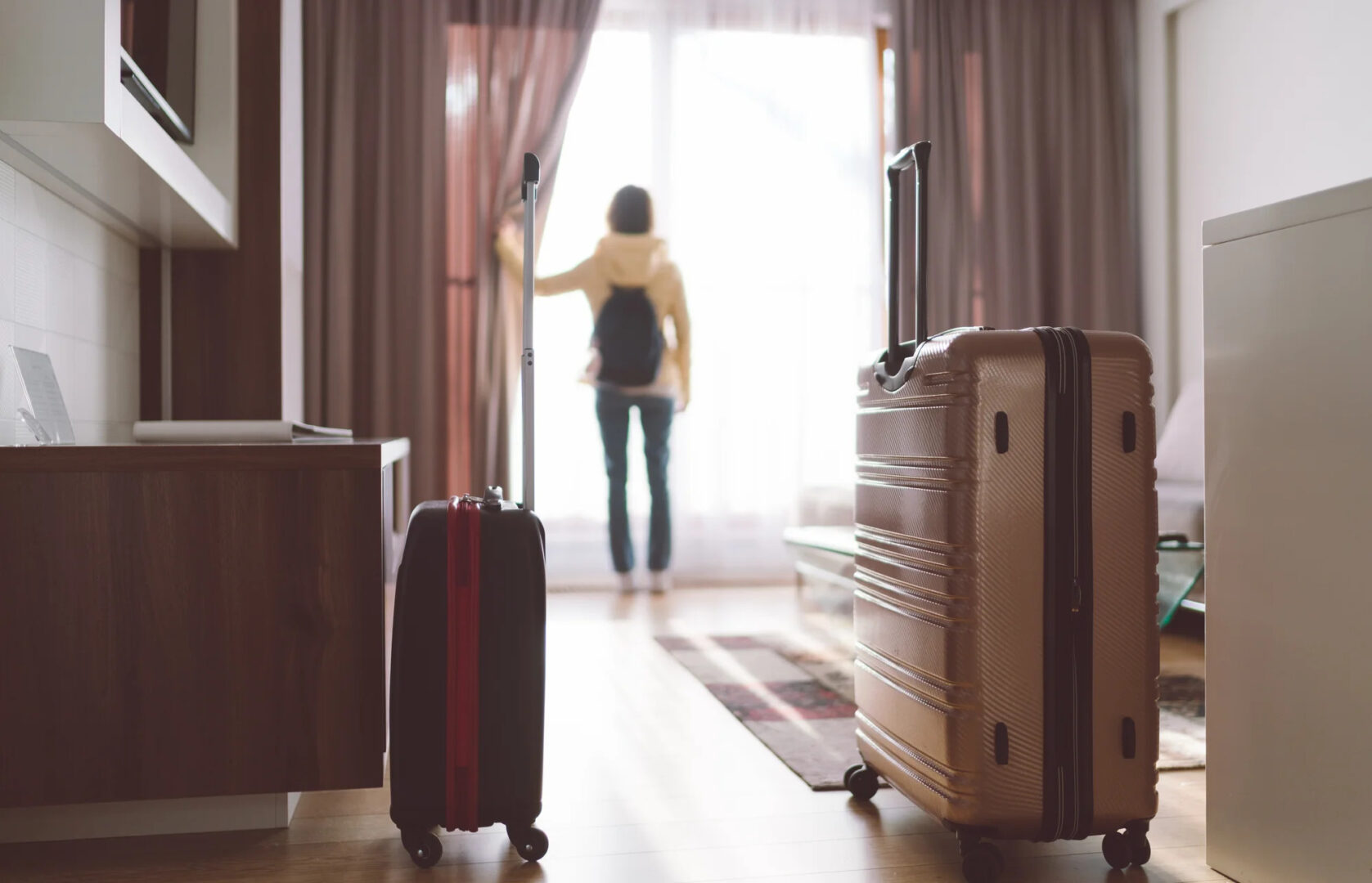 Cổ phiếu Airbnb sụt giảm – nhà đầu tư có thể đang đứng trước ‘cơ hội vàng’ để xuống tiền