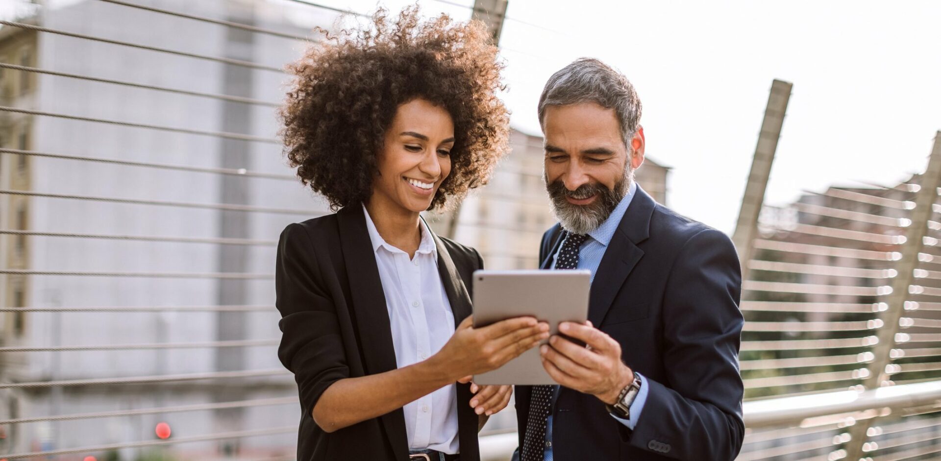 Top cổ phiếu đáng chú ý tuần này: AMD, PayPal, Starbucks, Uber, Paramount và một số mã khác
