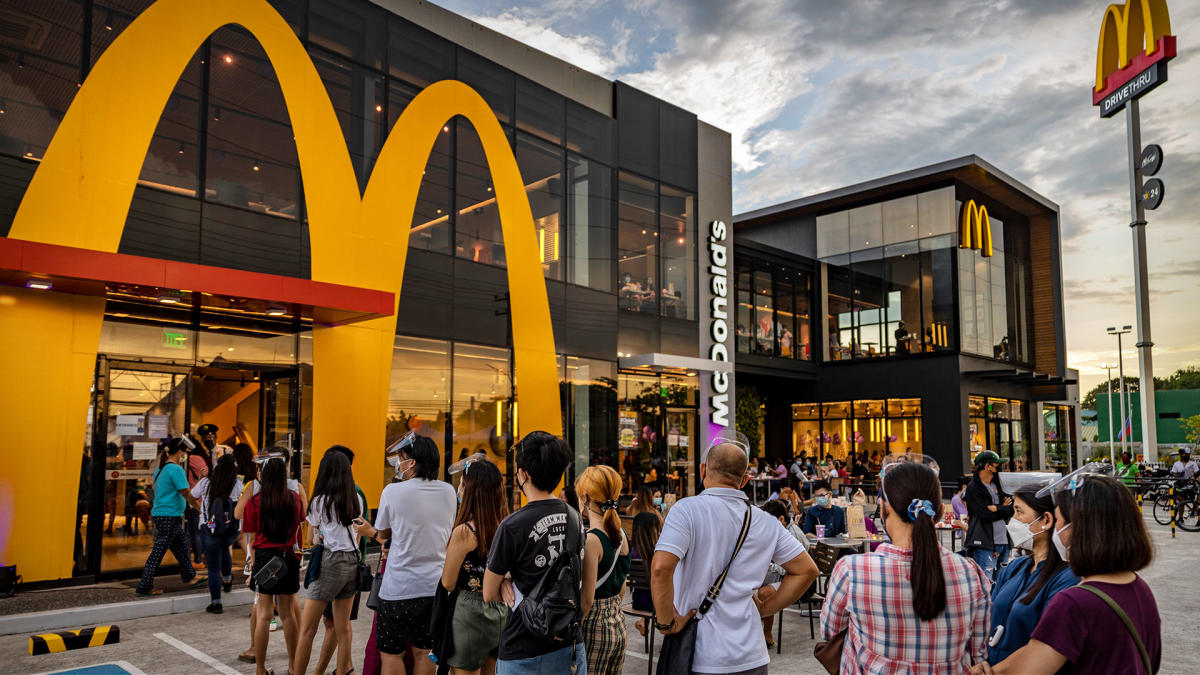 Lý do các nhà đầu tư nên giữ lại cổ phiếu McDonald's (MCD) ngay bây giờ