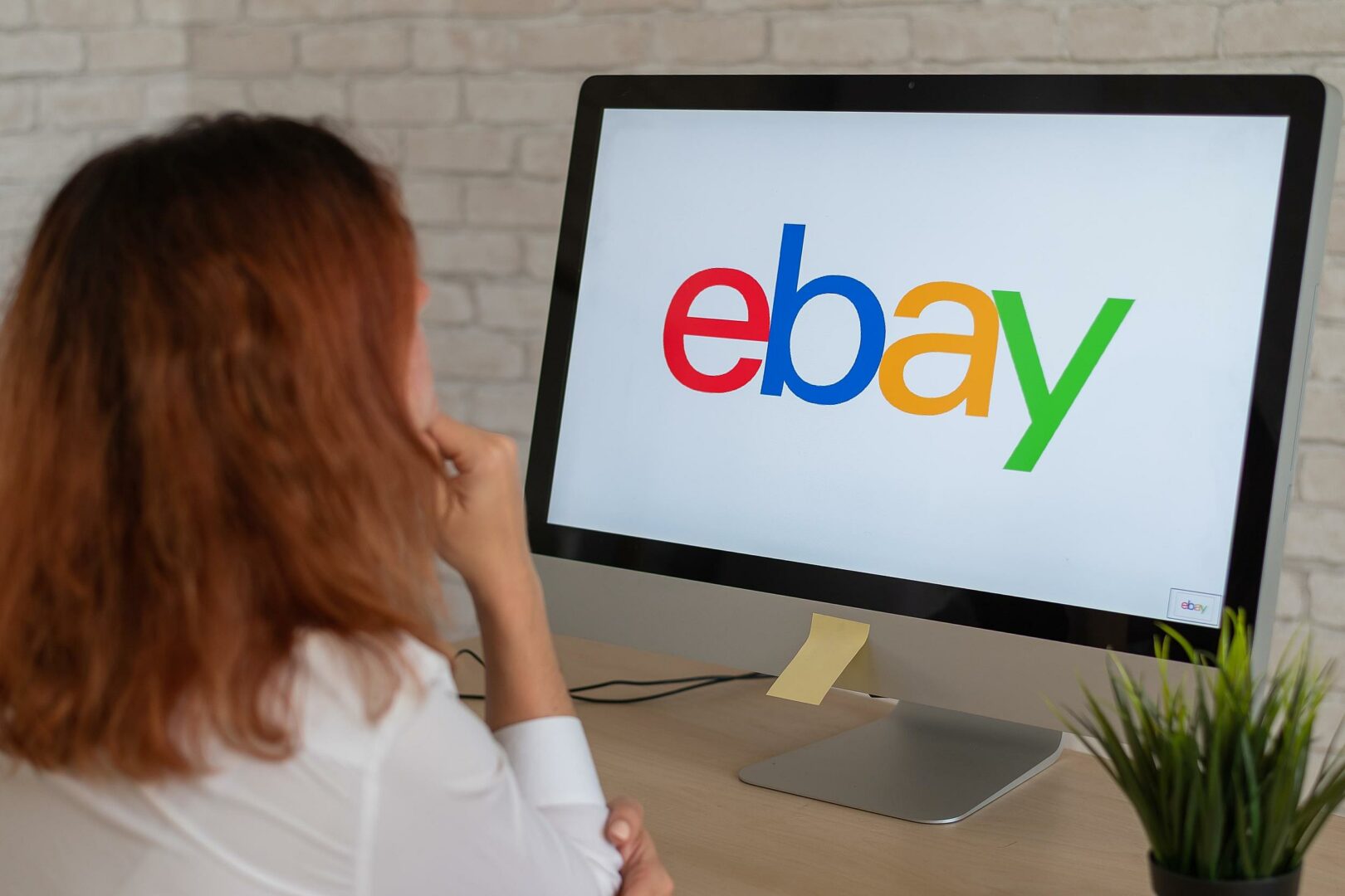 eBay tiếp tục được săn đón sau thương vụ thâu tóm gần nhất