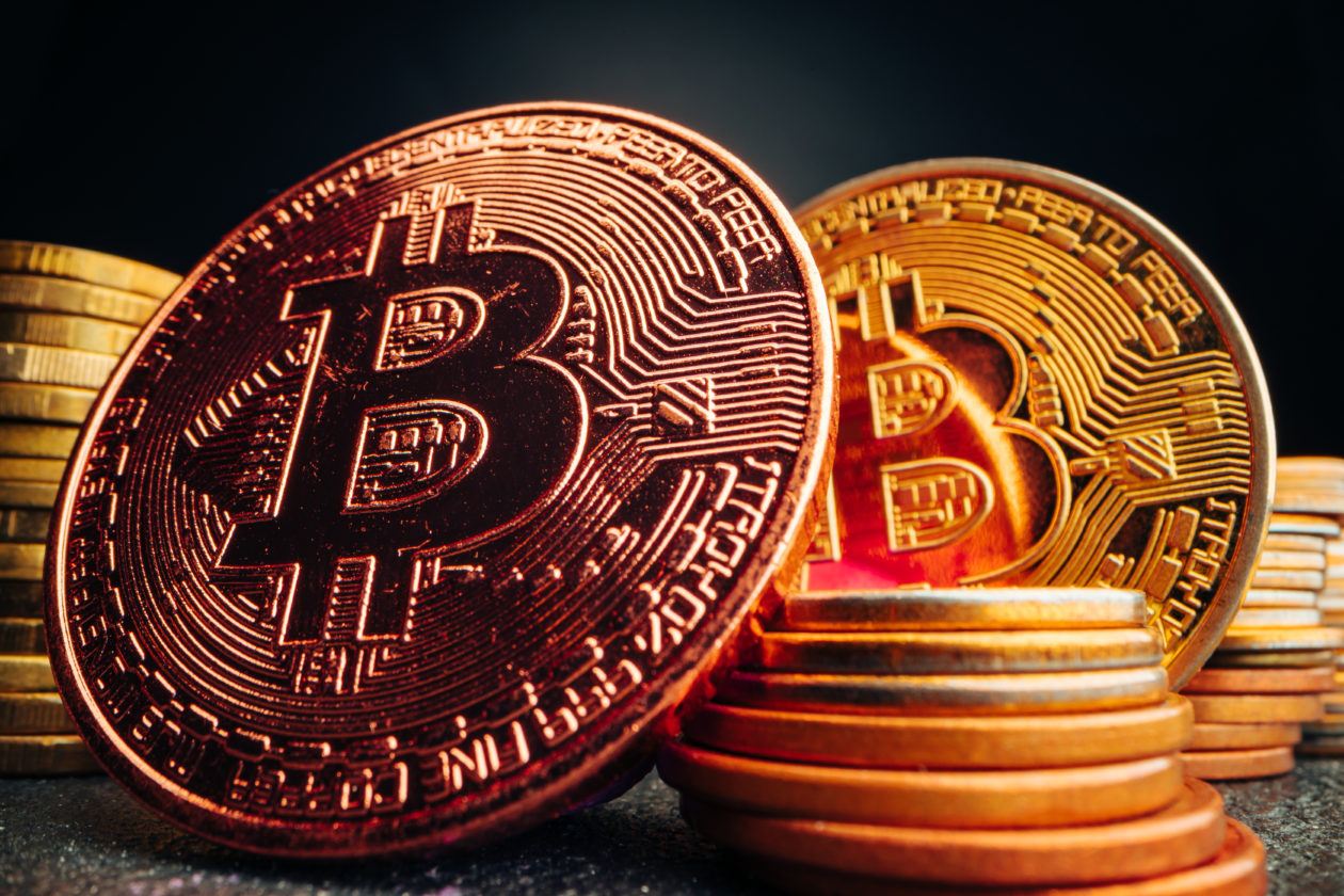 Bitcoin bảo vệ mức 23.000 USD; Ether vẫn còn tiềm năng tăng giá