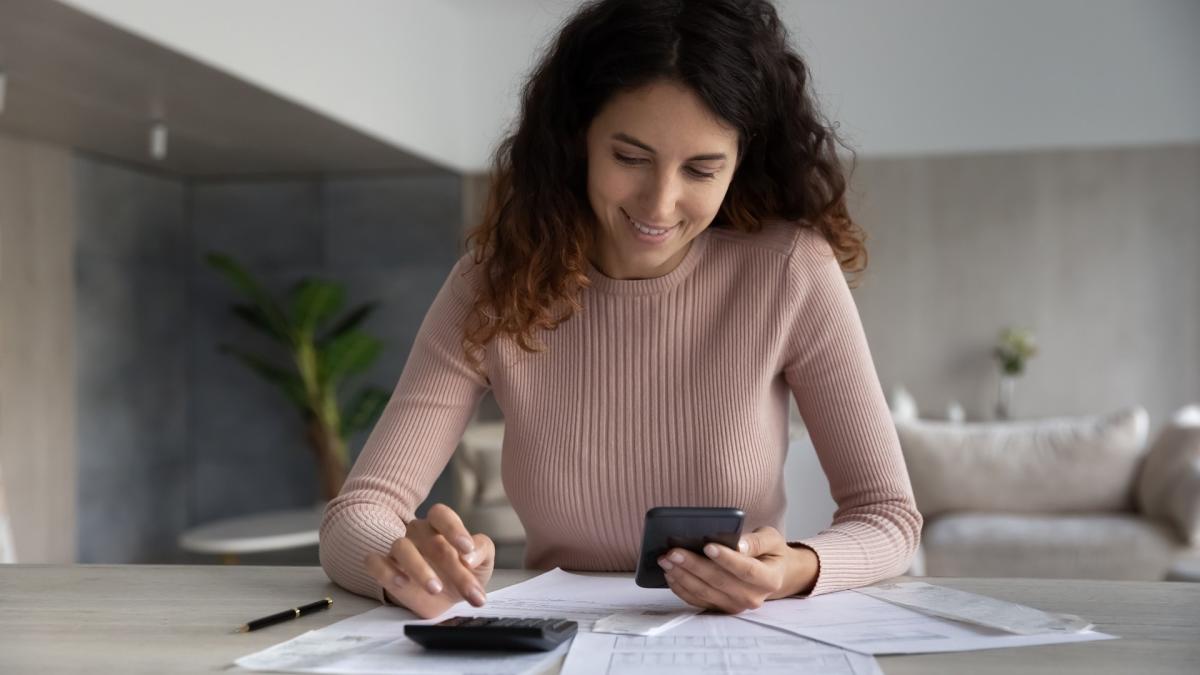 Có 5.000 USD? Dưới đây là 2 cổ phiếu tăng trưởng bạn có thể cân nhắc mua ngay lúc này