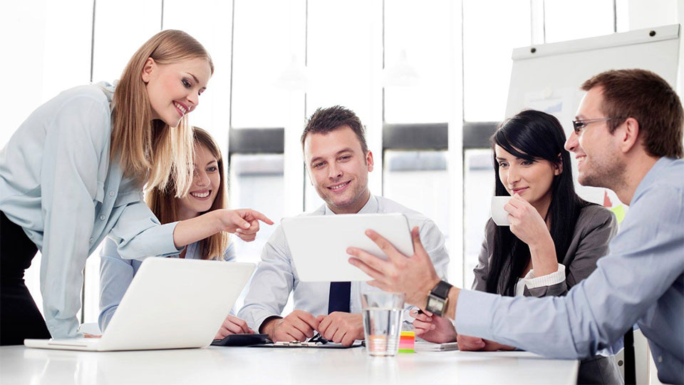 3 kiểu người thường gặp khi phân tích chỉ báo chứng khoán: Bạn thuộc nhóm nào?