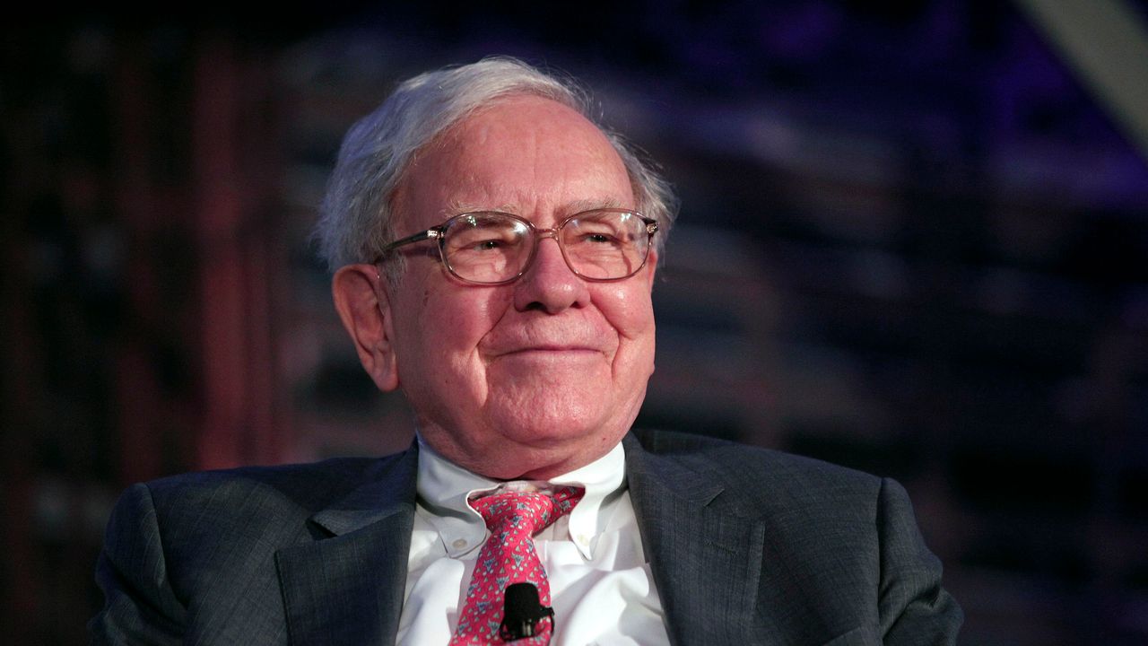 Chuyện lạ: nhiều nhà đầu tư BYD vui mừng vì Warren Buffett đã bán cổ phiếu trong công ty xe điện này