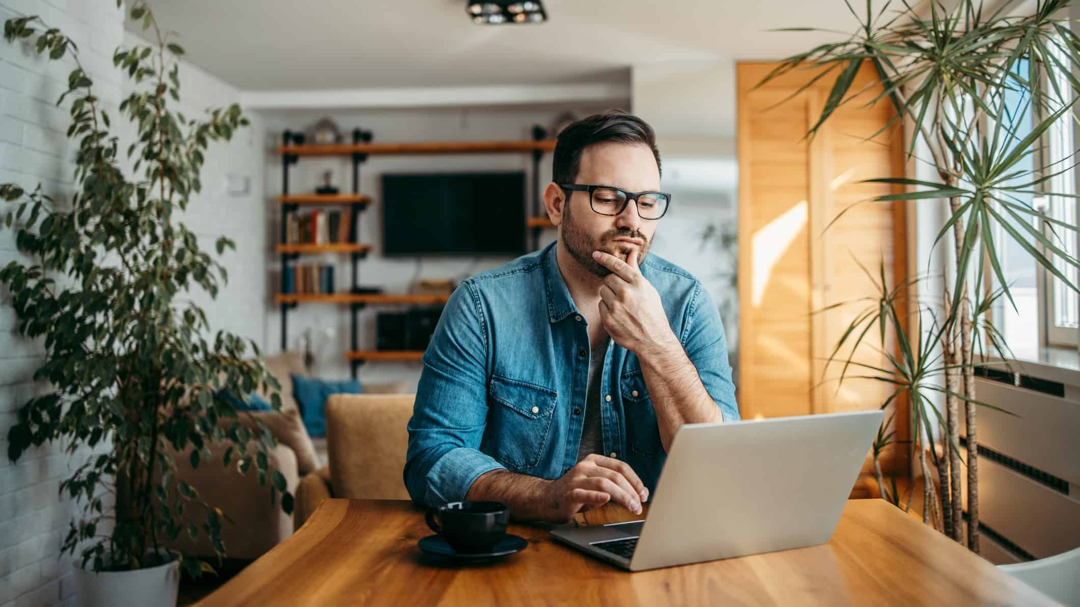 Tại sao Amazon không trả cổ tức – liệu cổ phiếu có còn đáng mua?