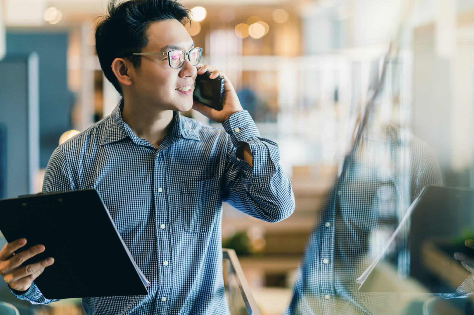 Vì sao cổ phiếu Microsoft lại tăng điểm vào thứ Hai?