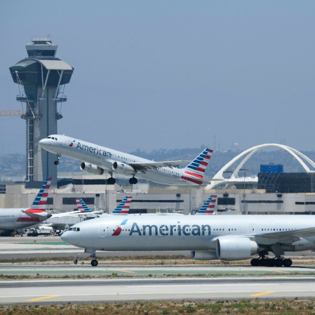 American Airlines tăng triển vọng doanh thu – cổ phiếu đang ‘cất cánh’