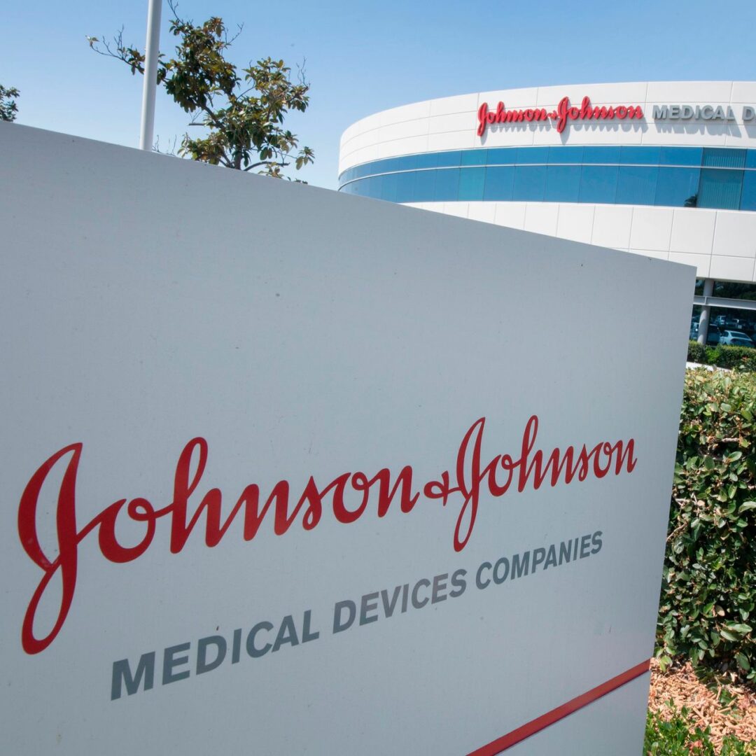 Johnson & Johnson BCTC đánh bại kỳ vọng nhờ bộ phận thiết bị y tế phục hồi