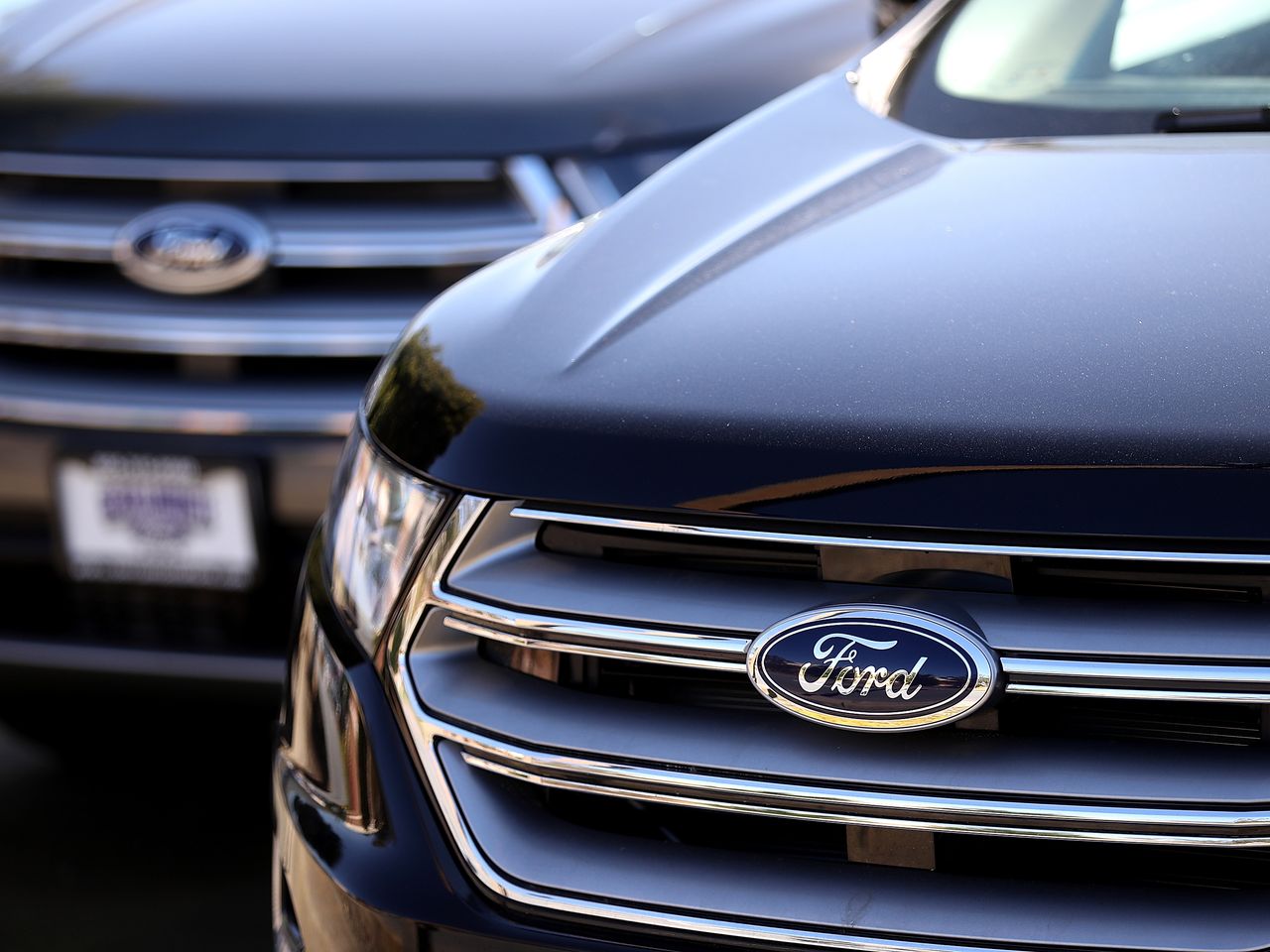 Ford Motor: doanh số xe điện tăng gấp 3 lần, cổ phiếu tăng 7,76% trong tháng 9