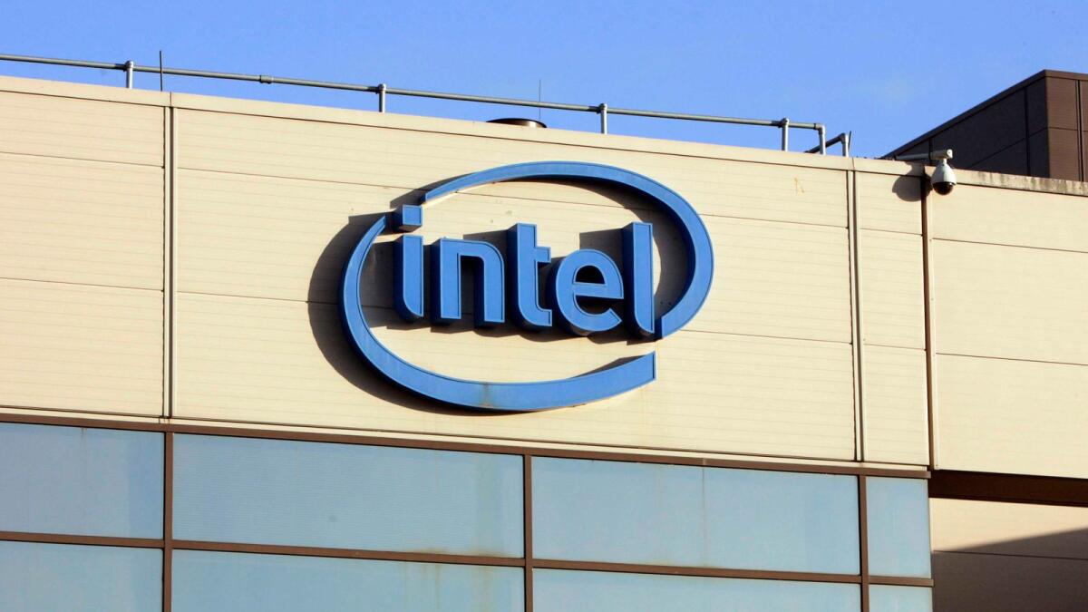 Nhận định chuyên gia: "Không loại trừ khả năng BCTC Q3 của Intel sẽ gây thất vọng"