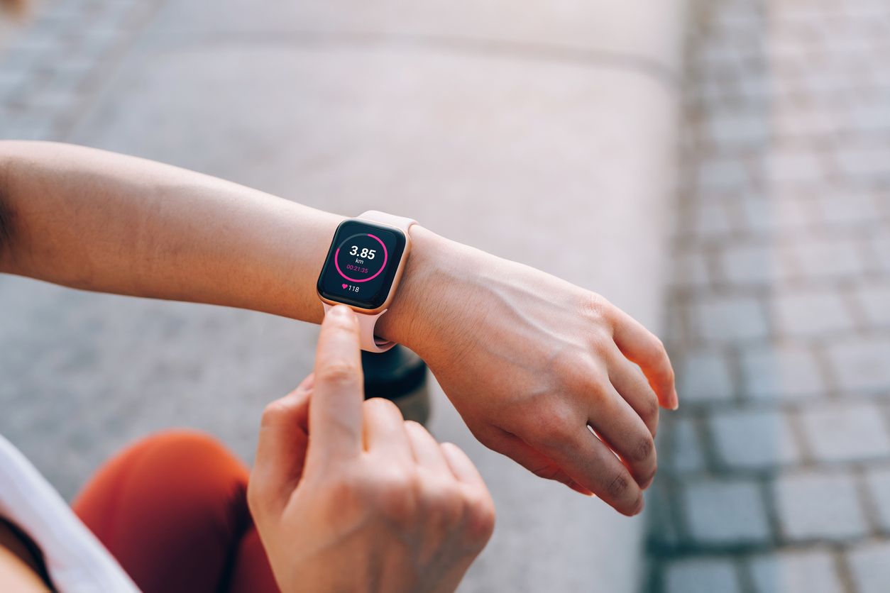 Cổ phiếu Apple đã giảm 26%, nhà đầu tư nên xuống tiền mua bắt đáy