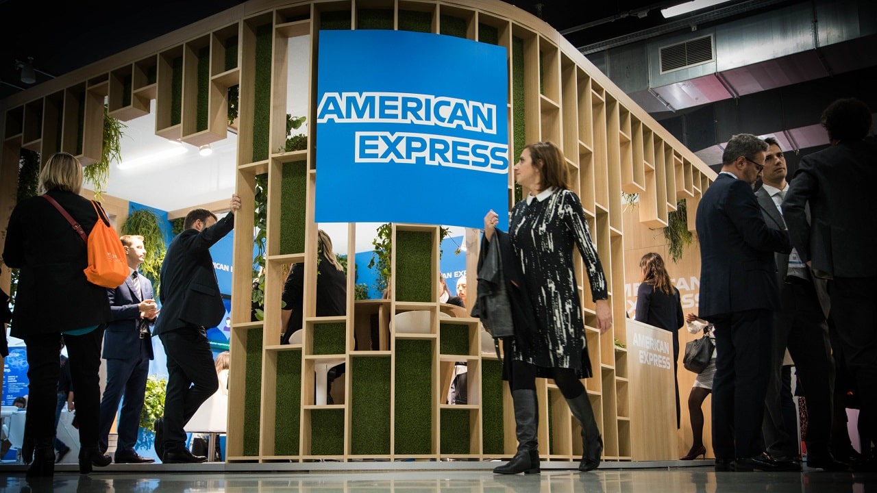Buffett sở hữu rất nhiều cổ phiếu – Nhưng American Express có vẻ là cái tên đáng chú ý nhất