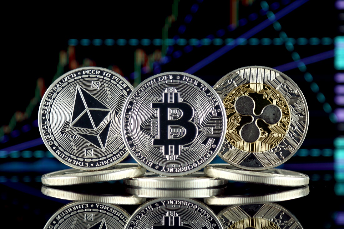 Phân tích giá Bitcoin, Ethereum, và XRP
