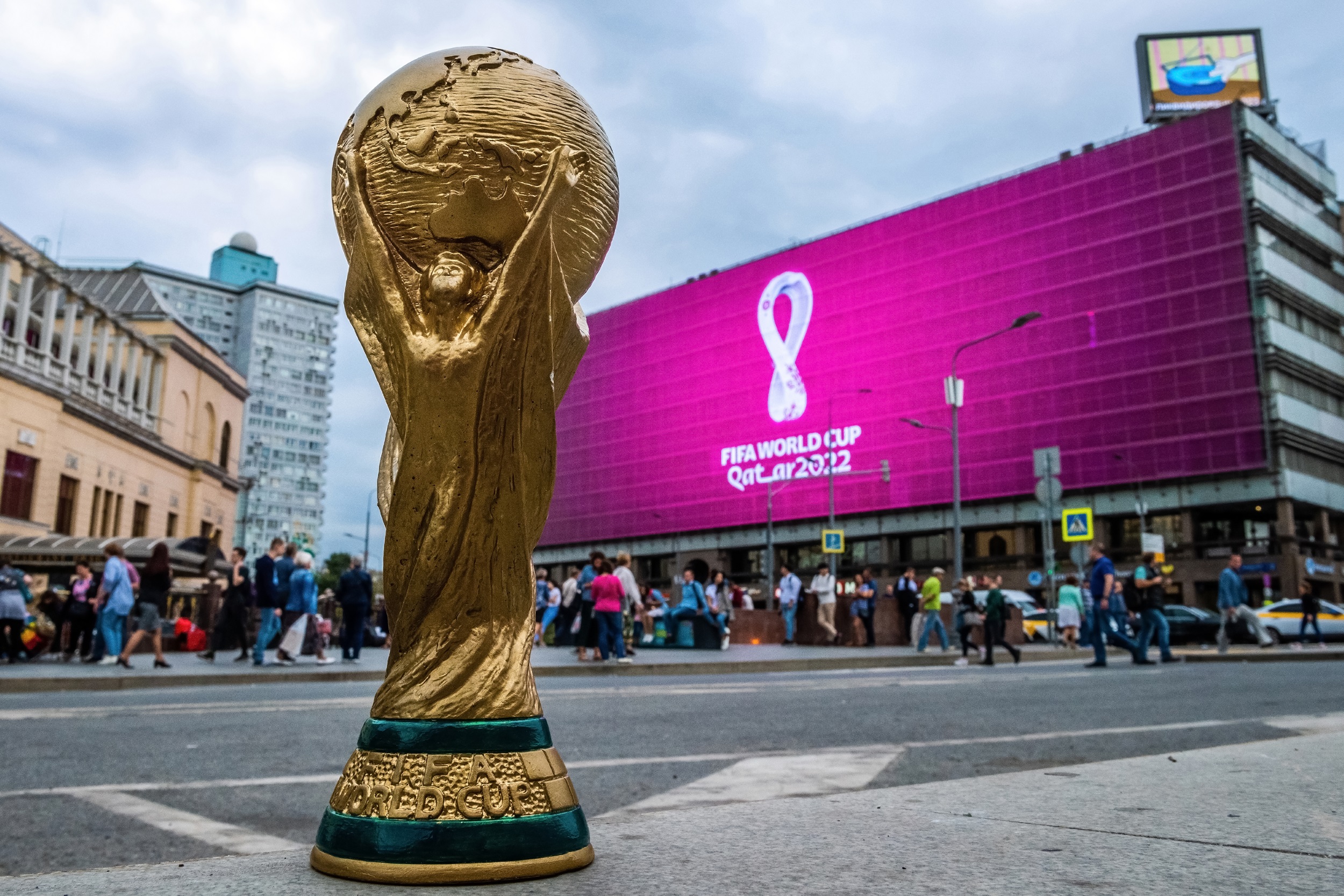 Thị trường chứng khoán lăn cùng trái bóng World Cup 2022