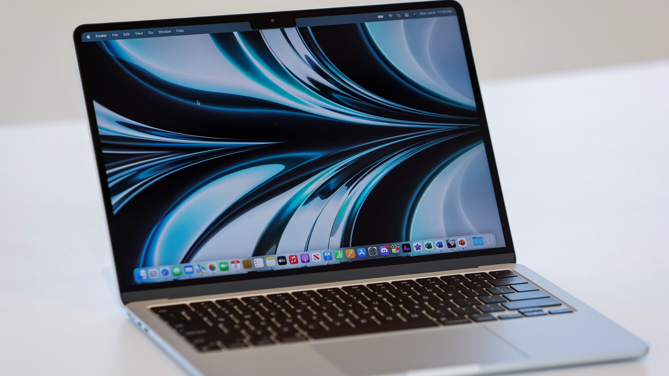 Apple sẽ bắt đầu sản xuất MacBook tại Việt Nam vào giữa năm 2023