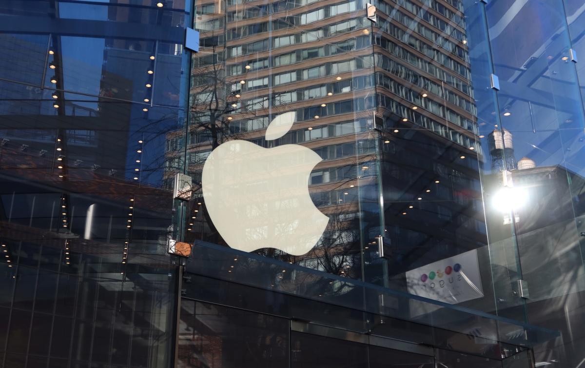 Cổ phiếu Apple: hiệu suất và giá mục tiêu giảm sau một tháng 12 tồi tệ