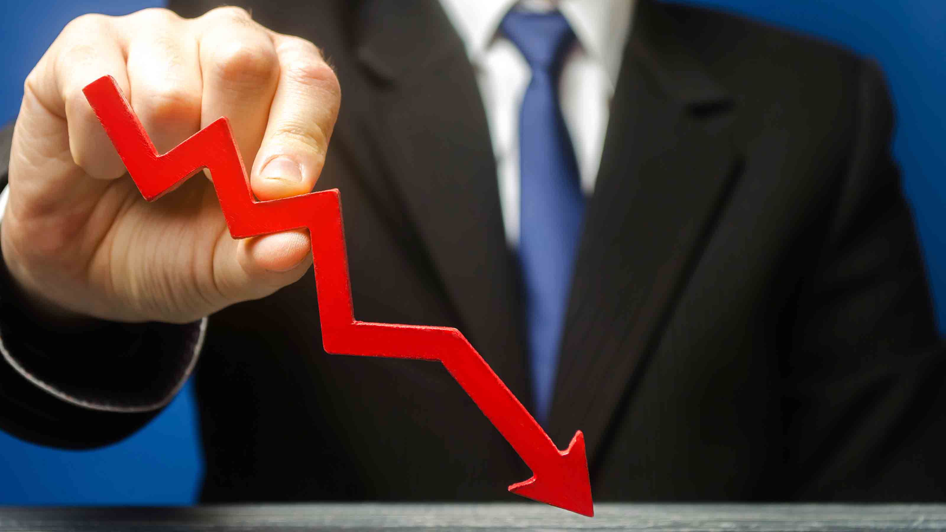 Giảm 14,5%, cổ phiếu Pfizer có còn đáng mua không?