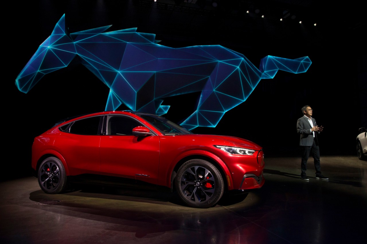 Ford giảm giá Mustang - ý nghĩa gì đối với cổ phiếu?