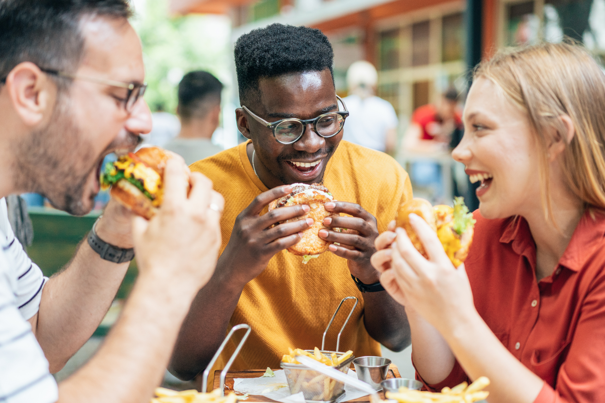 Cổ phiếu McDonald's đã giảm 15% so với mức đỉnh – đã đến lúc mua?