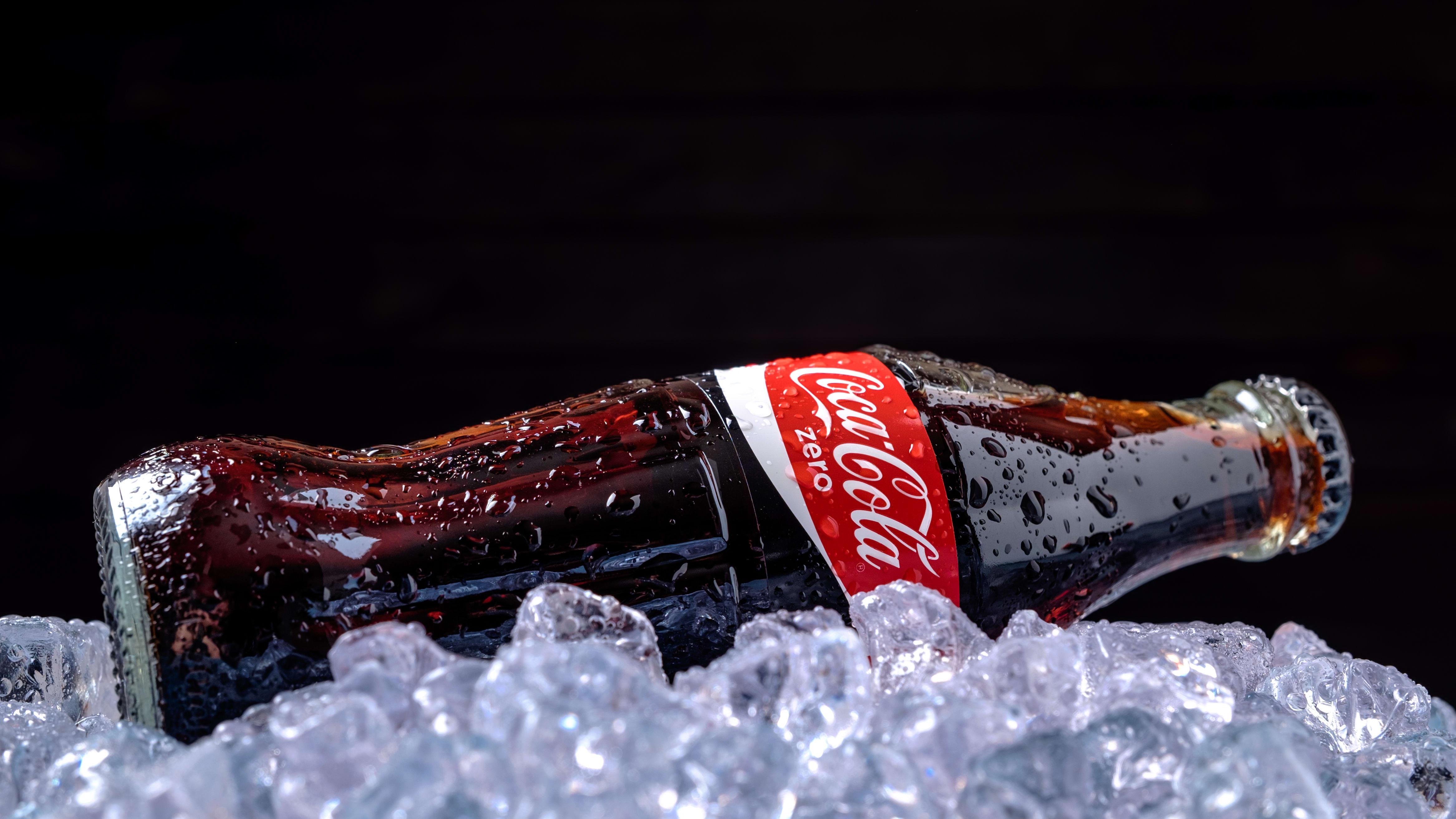 Có nên mua Coca-Cola đón đầu thị trường giá lên sắp tới?