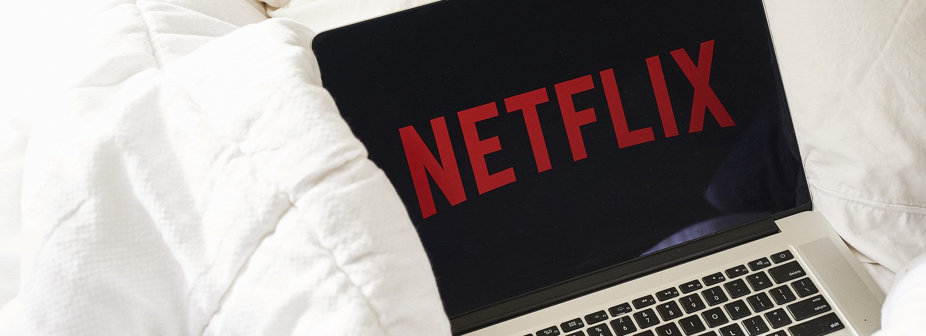 Cổ phiếu Netflix: có nên mua bắt đáy?