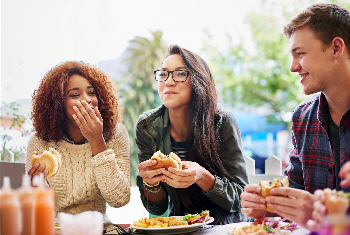 Cổ phiếu McDonald's: Mua, Bán hay Giữ?