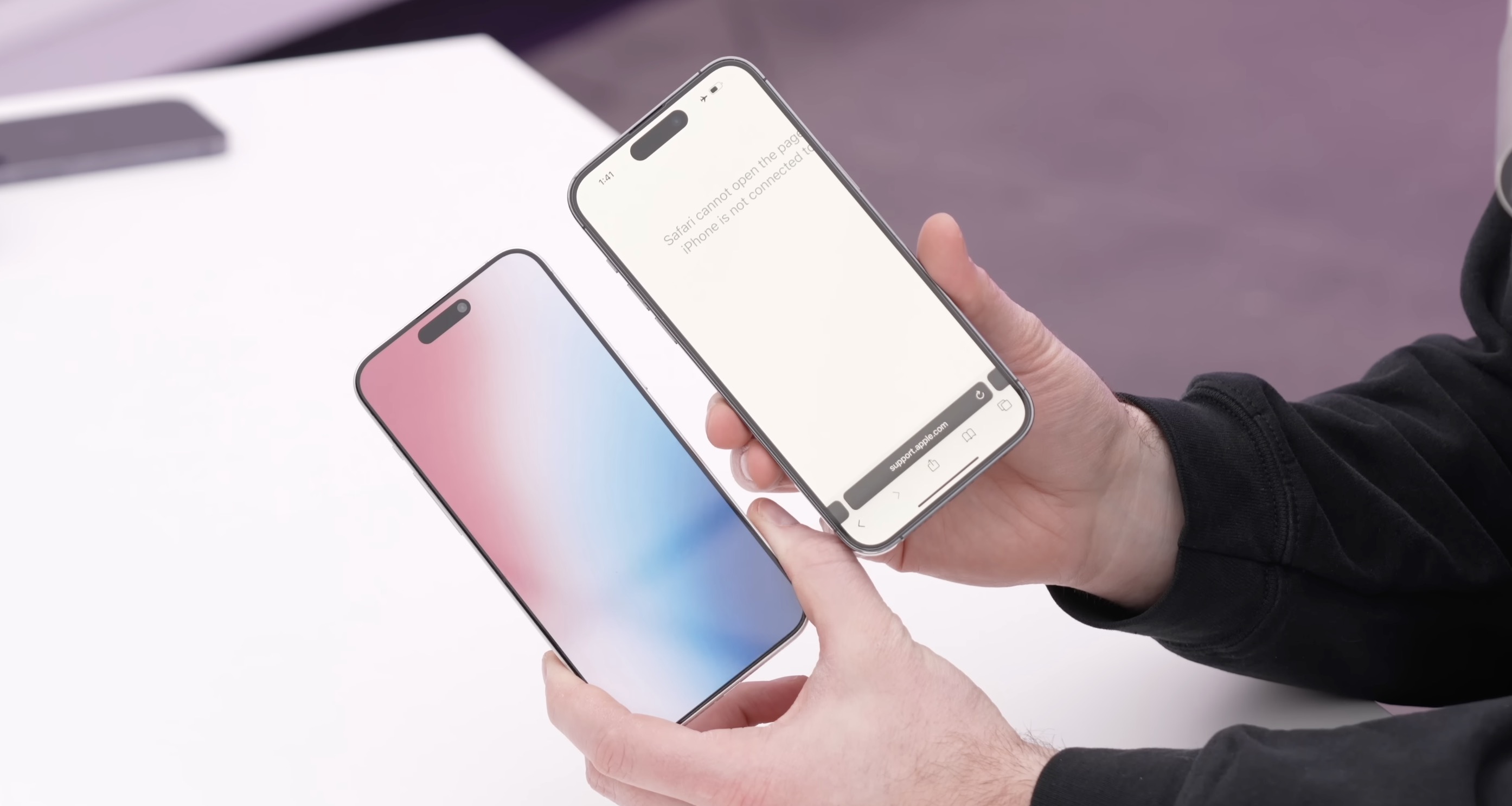 Cổ phiếu Apple: 1 dấu hiệu tích cực và 1 cảnh báo nguy hiểm