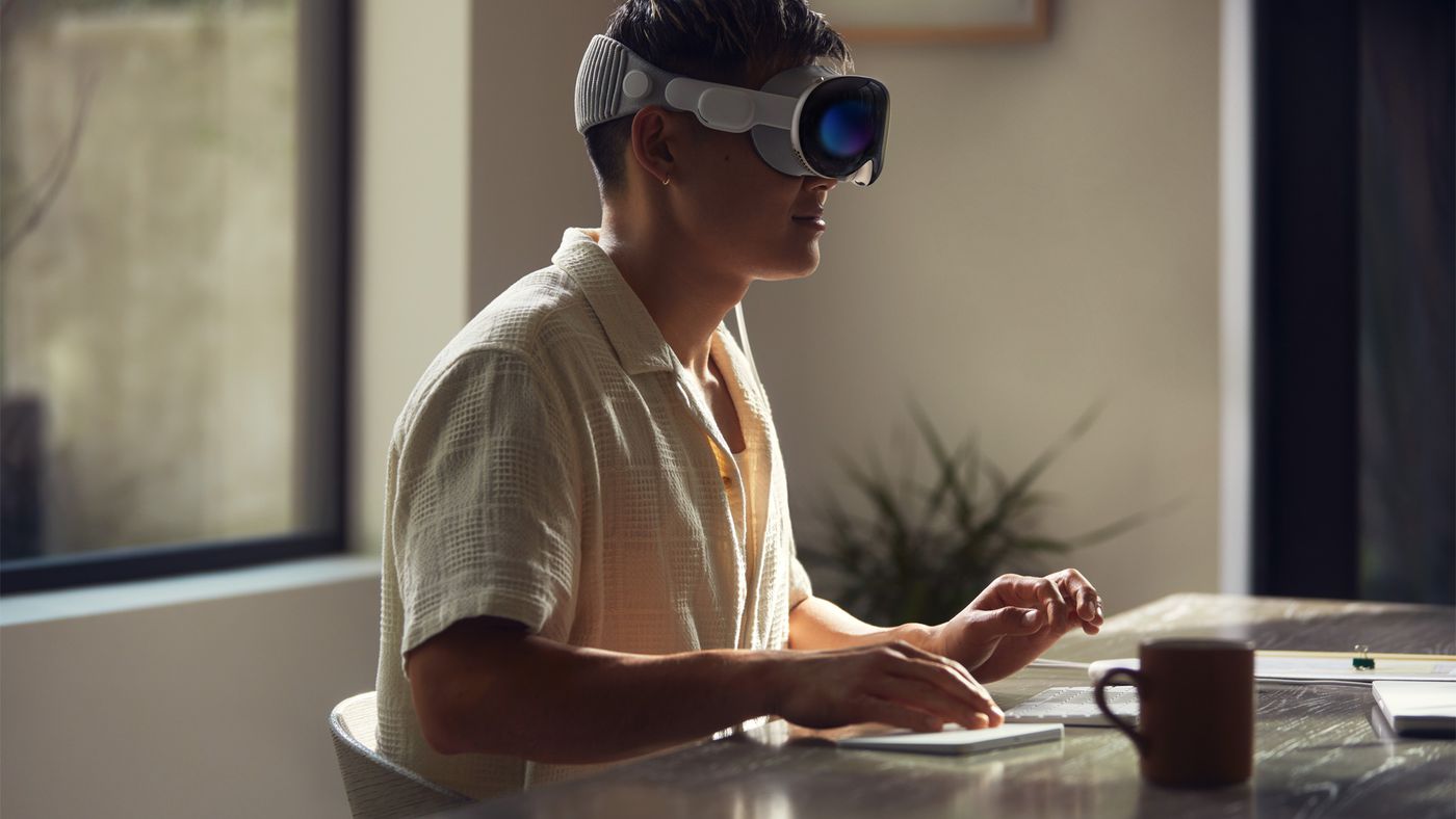 Cổ phiếu Apple có bị định giá quá cao như tai nghe Vision Pro?