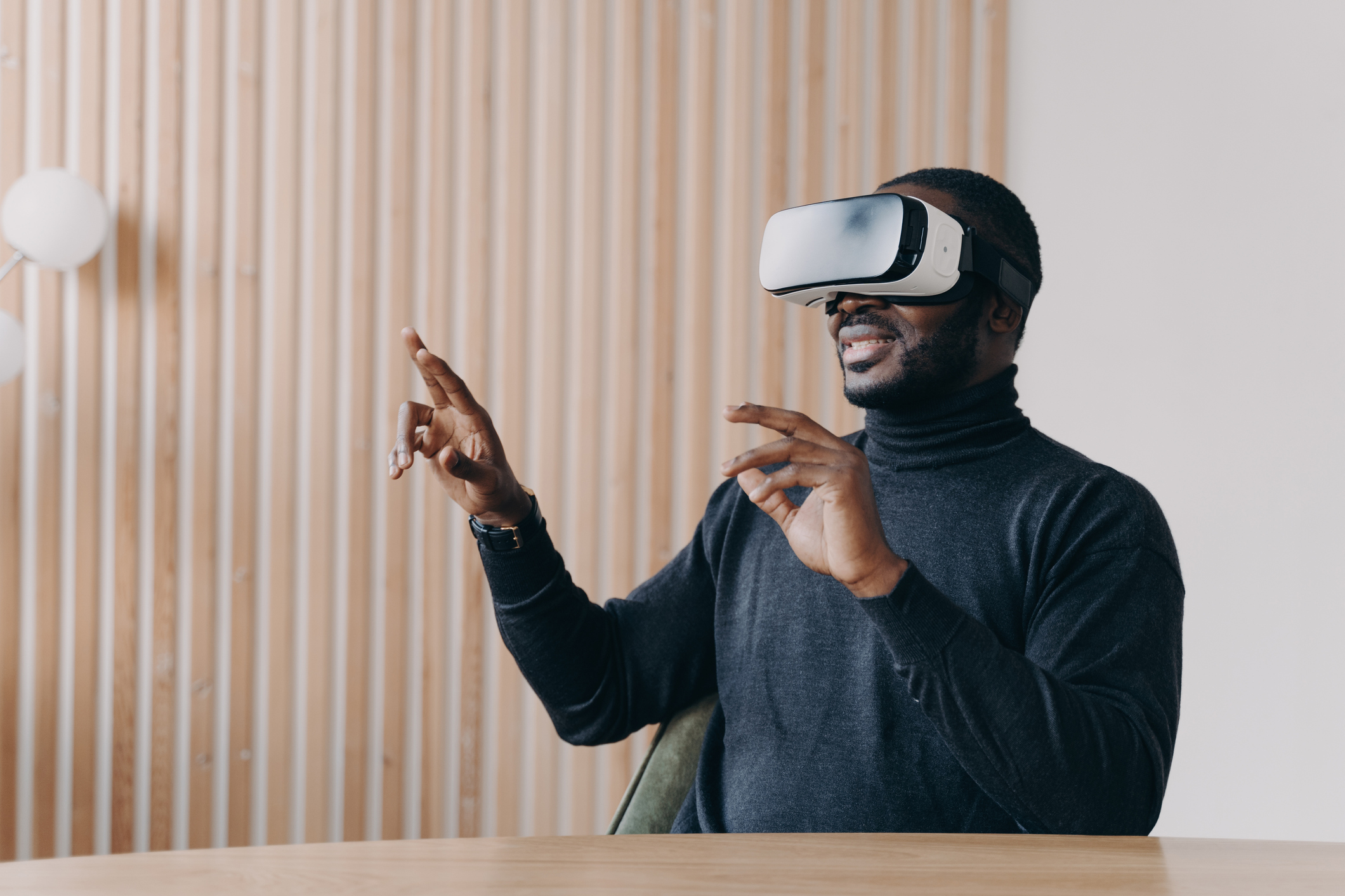Apple Vision Pro đã có mặt: nhà đầu tư có nên mua cổ phiếu?