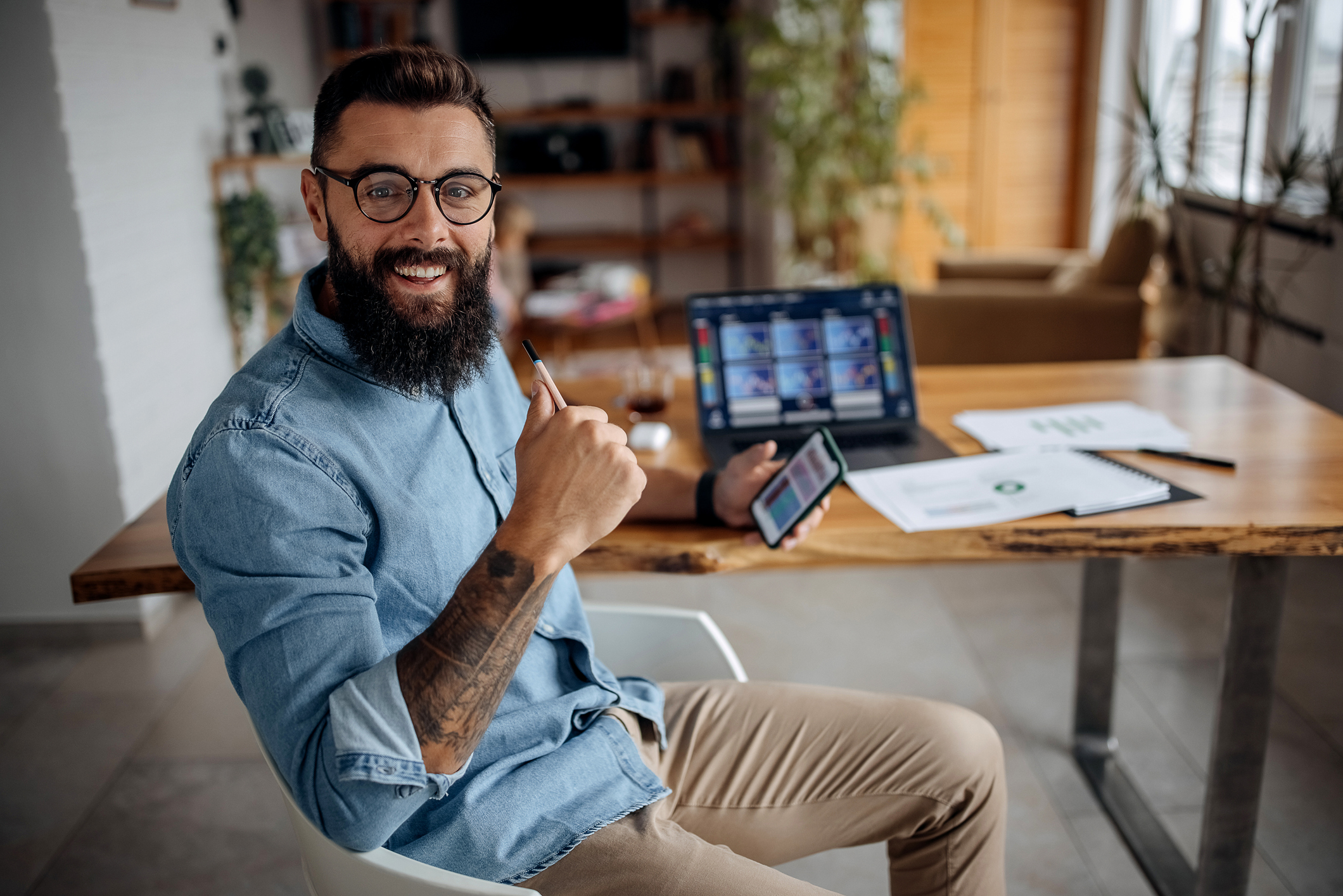 Lựa chọn mua tốt hơn: cổ phiếu AMD so với Microsoft
