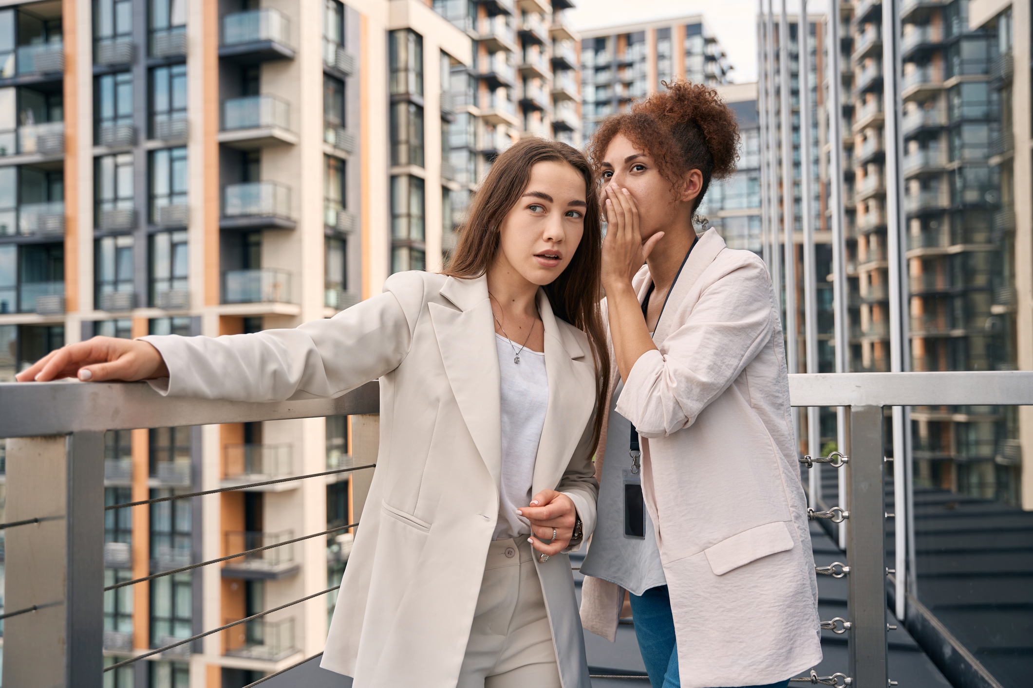 Đầu tư cổ phiếu FAANG trong tháng 6: mua ngay Alphabet, tránh Netflix