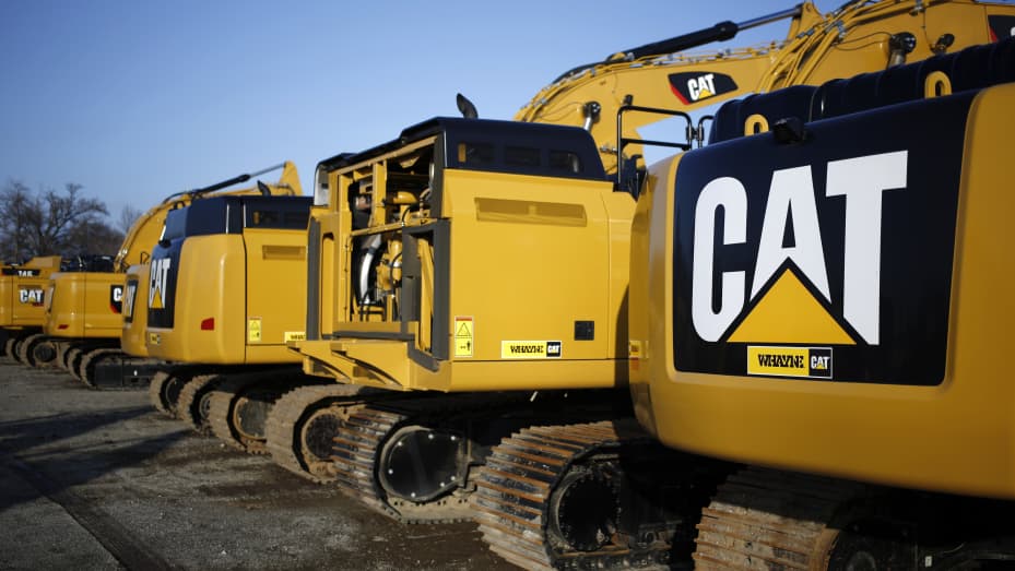 Tập đoàn cơ khí công nghiệp nặng Caterpillar tăng cổ tức lên 1,30 USD
