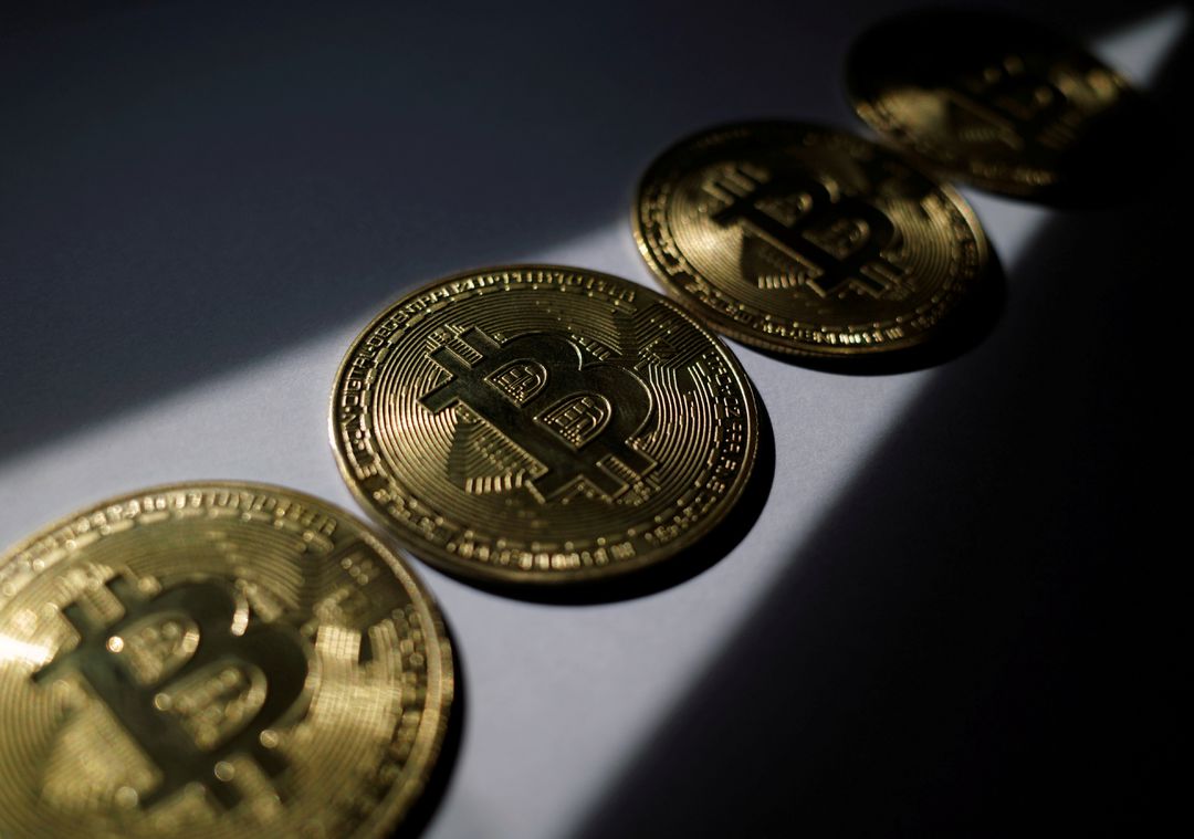 Bitcoin đi ngang khi thị trường chờ quyết định lãi suất từ FED