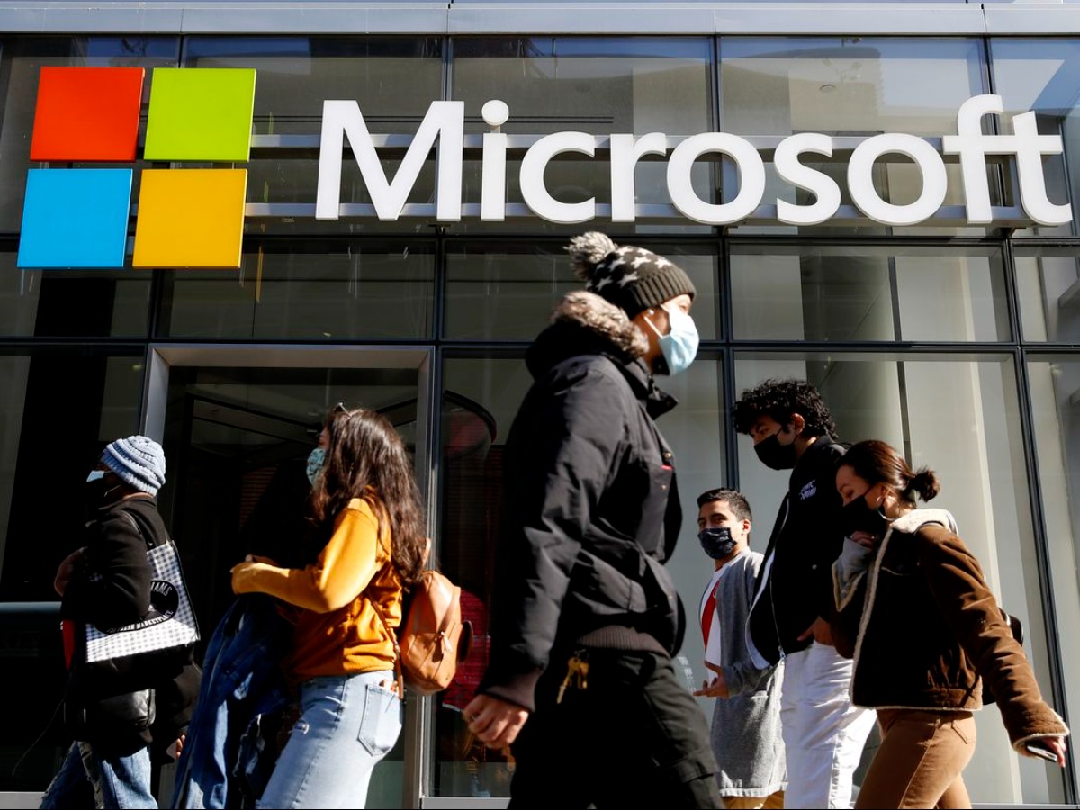 Có quá muộn để mua cổ phiếu Microsoft?