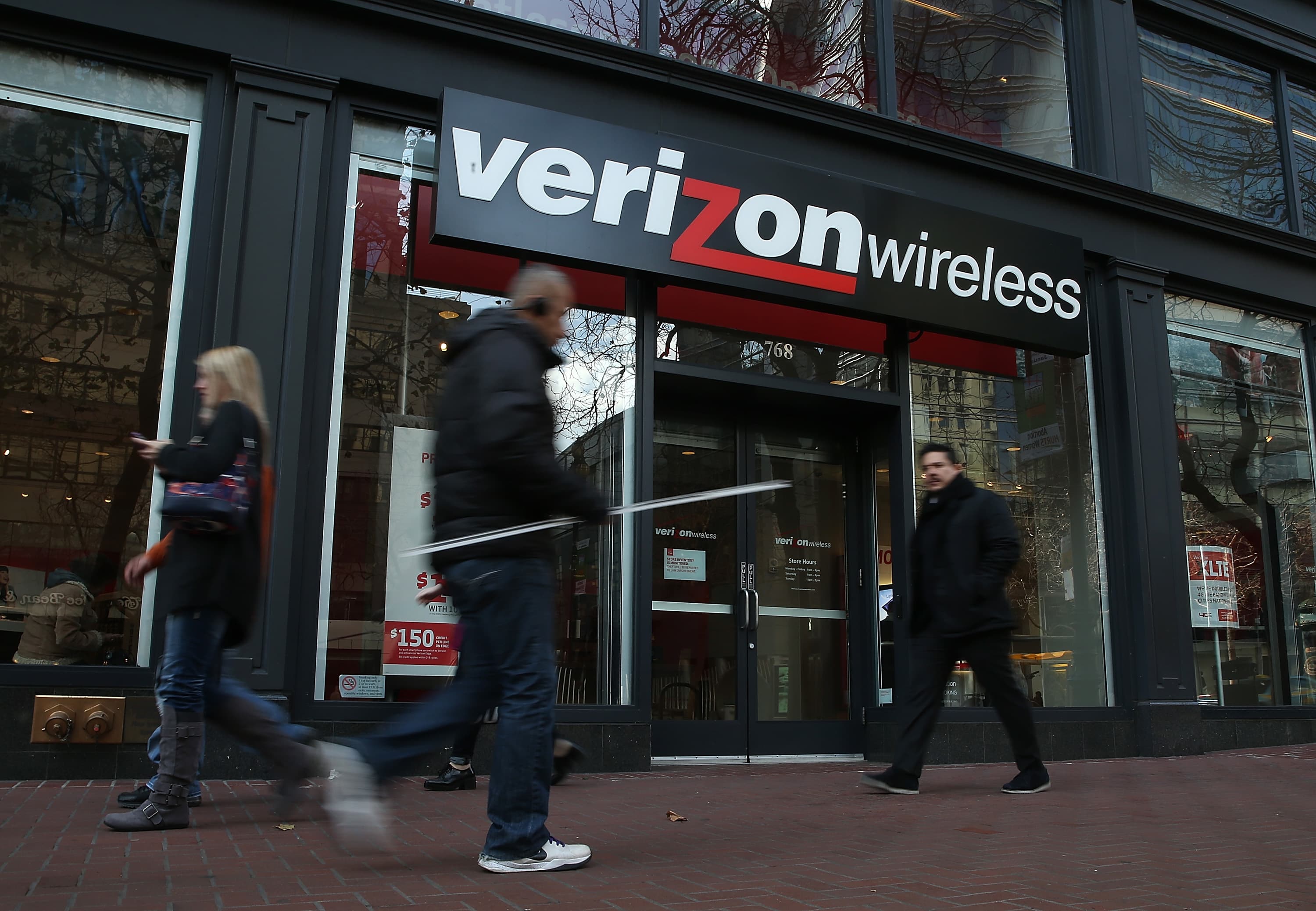 Verizon có phải cổ phiếu đáng mua để hưởng cổ tức siêu cao sau báo cáo thu nhập quý II của công ty?