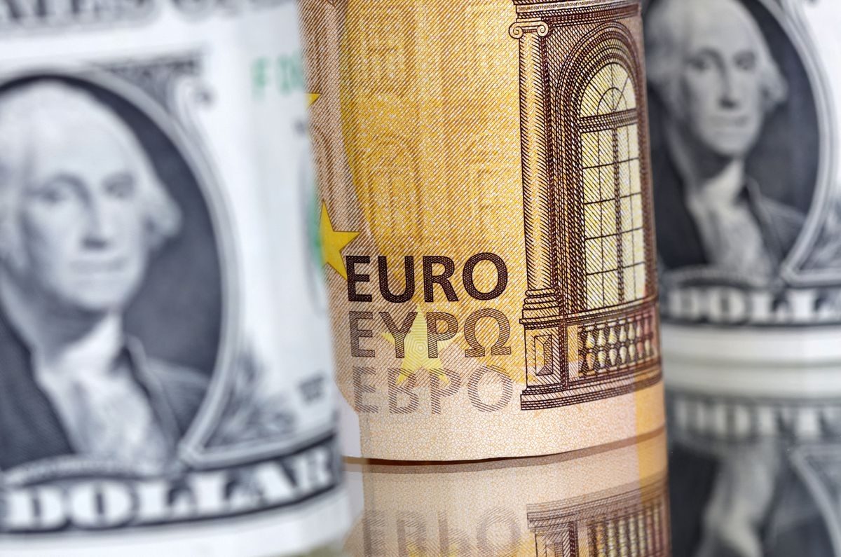 Đồng Euro vẫn duy trì dưới ngưỡng 1,1000