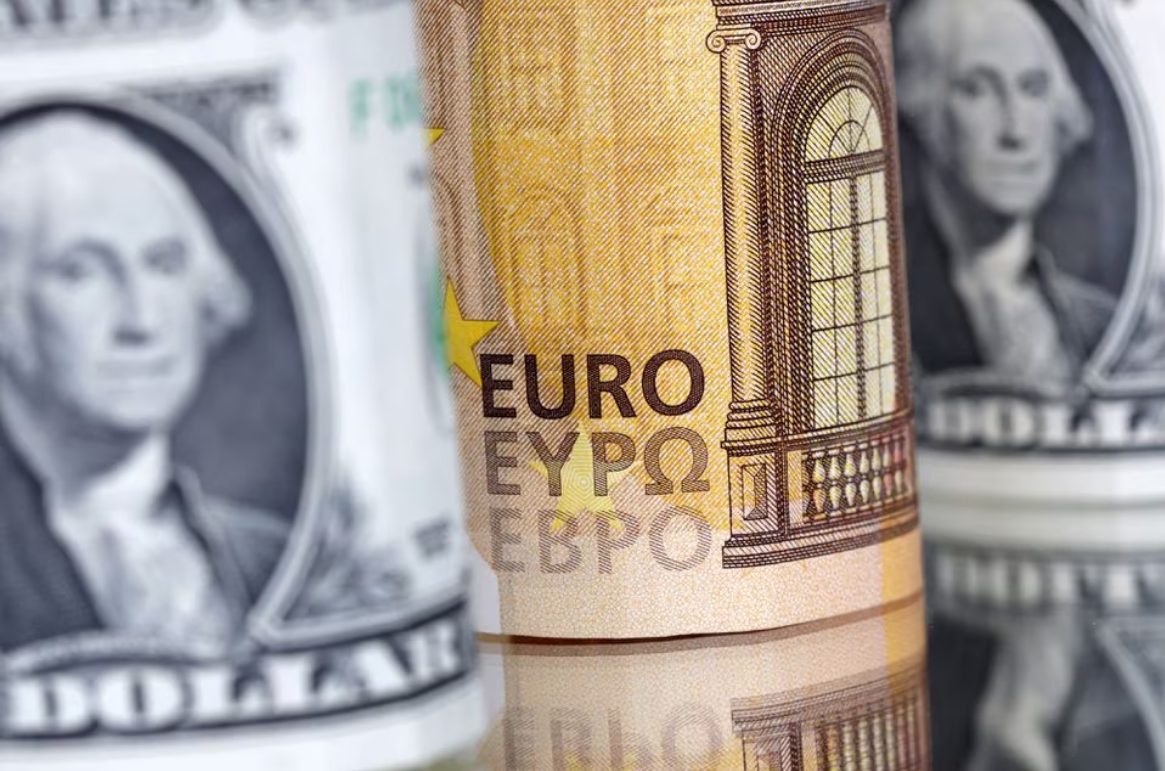 EUR/USD phục hồi từ mức thấp trong nhiều tuần, giao dịch dưới ngưỡng 1,0900