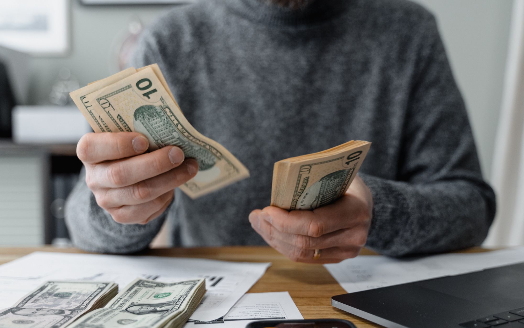 Trở nên giàu có với mức lương trung bình không khó như bạn nghĩ