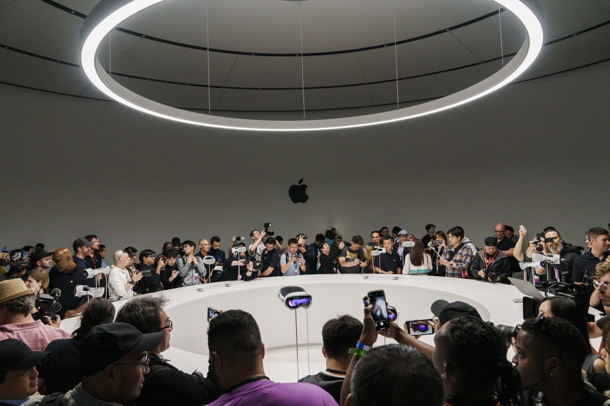 Apple có thể mãi mãi không lấy lại được mức định giá 3 nghìn tỷ USD