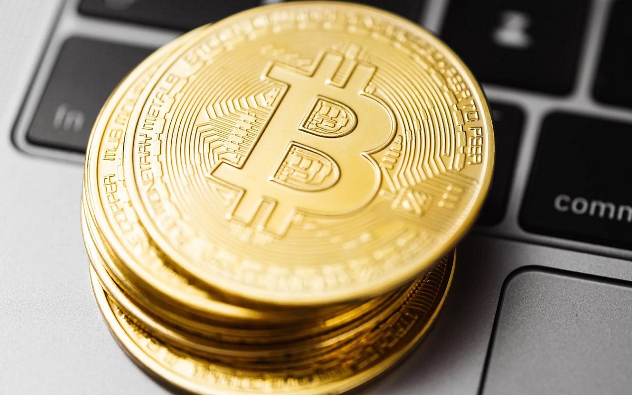 Độ biến động tăng nhẹ khi Bitcoin chạm mức cao 4 ngày