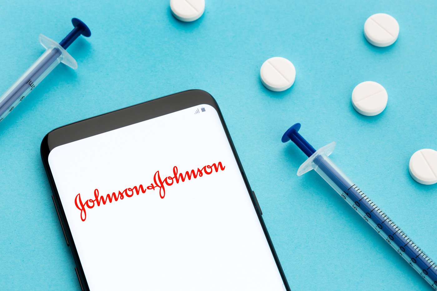 4 thước đo cho thấy Johnson & Johnson đang sử dụng nợ hợp lý