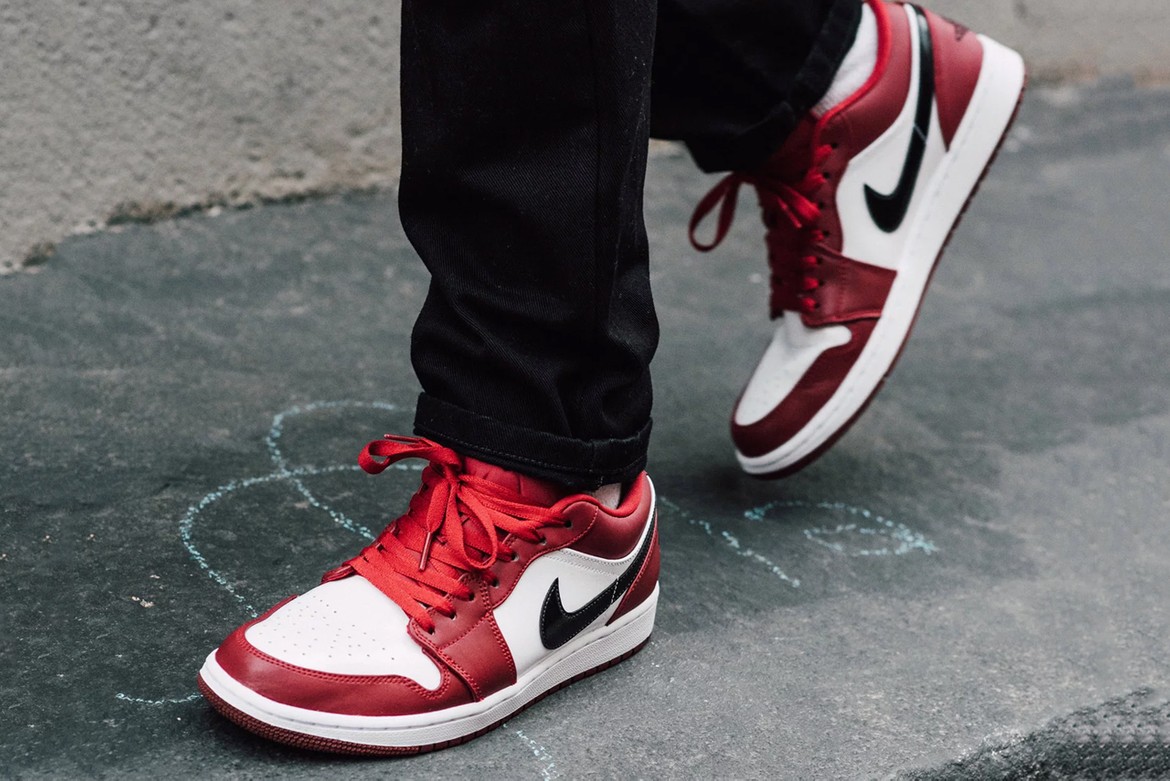 Nike đã trải qua một chặng đường khó khăn – hãy mua ngay cổ phiếu