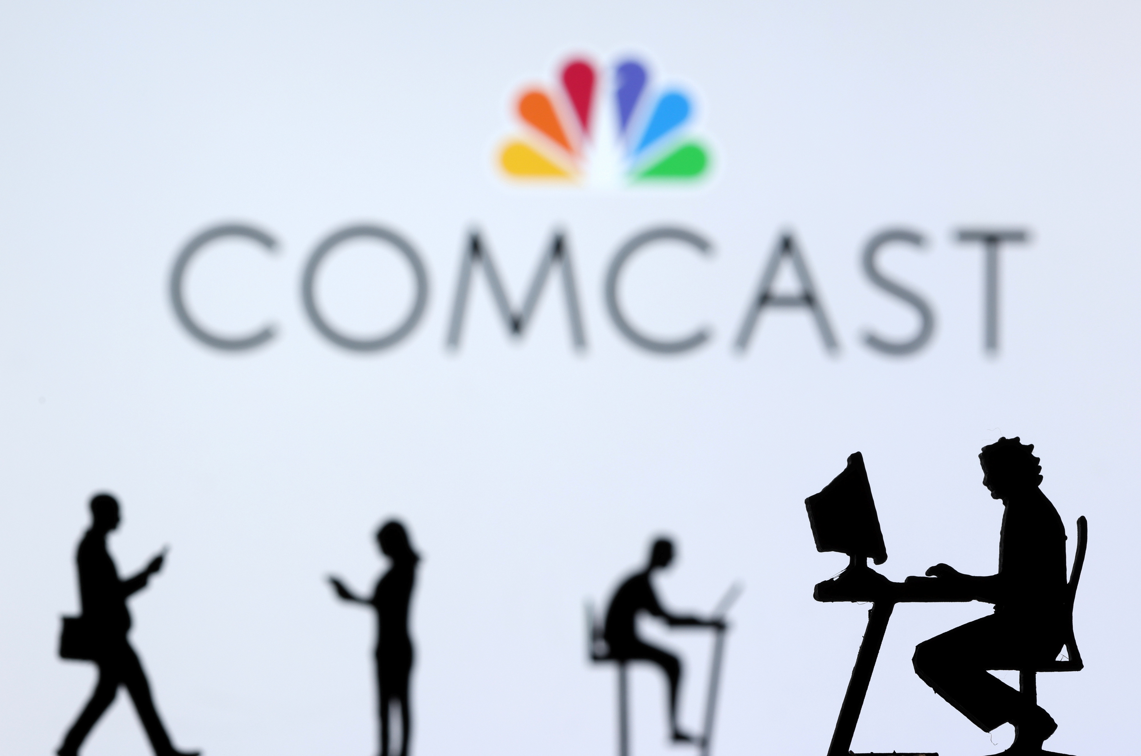 Thương vụ chia cổ tức của Tập đoàn truyền thông Comcast 