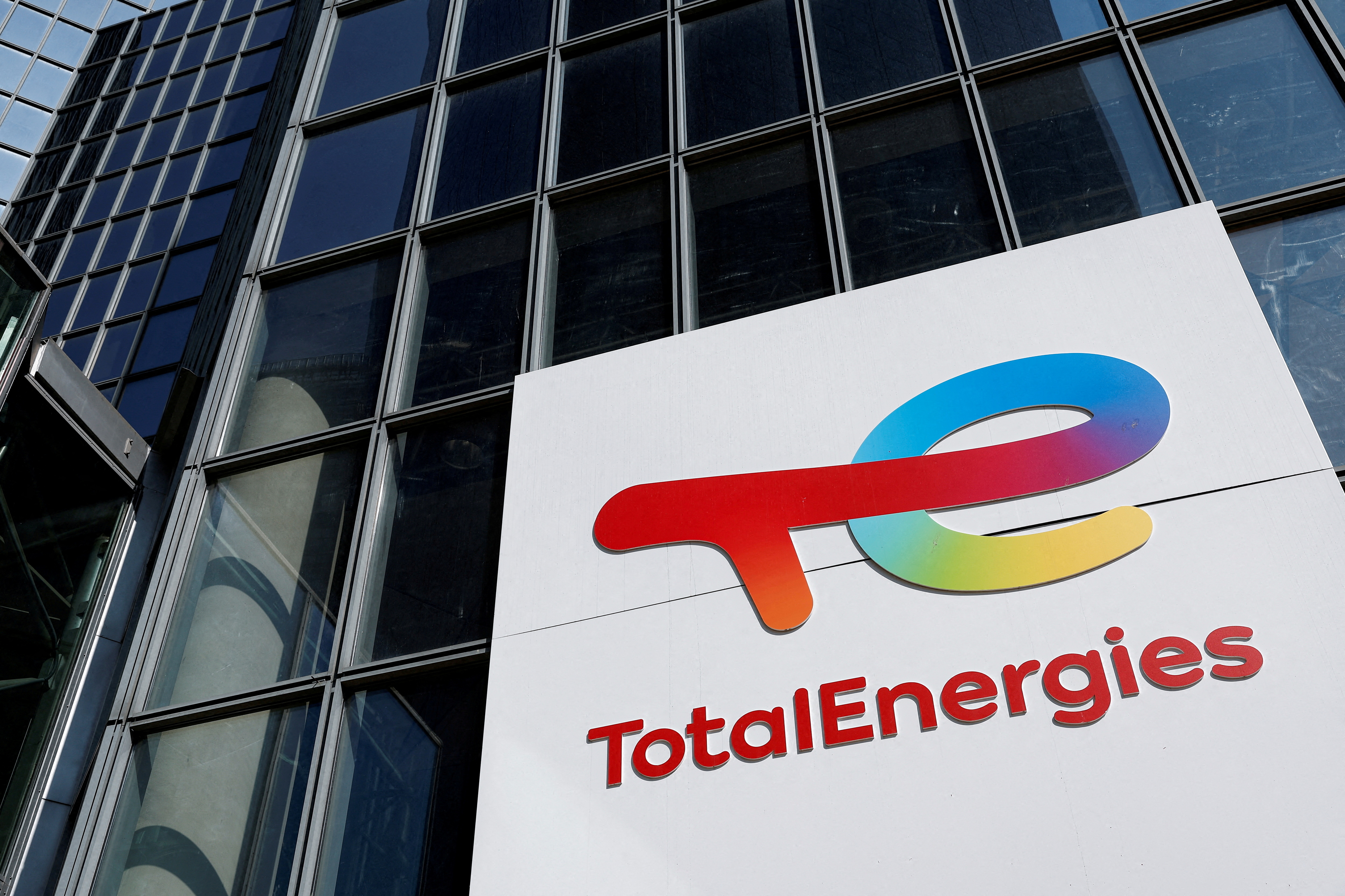 Cổ phiếu TotalEnergies: nổi bật với tỷ suất sinh lợi trên vốn cao
