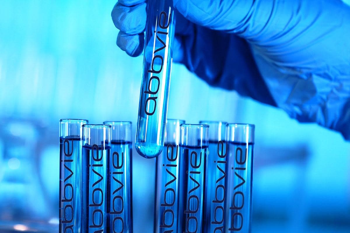 Liệu có nên mua cổ phiếu AbbVie ở thời điểm này?