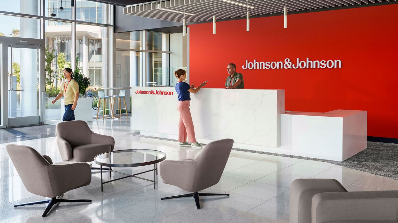 Johnson & Johnson: vẫn là một lựa chọn đầu tư ổn định sau khi thoái vốn khỏi Kenvue