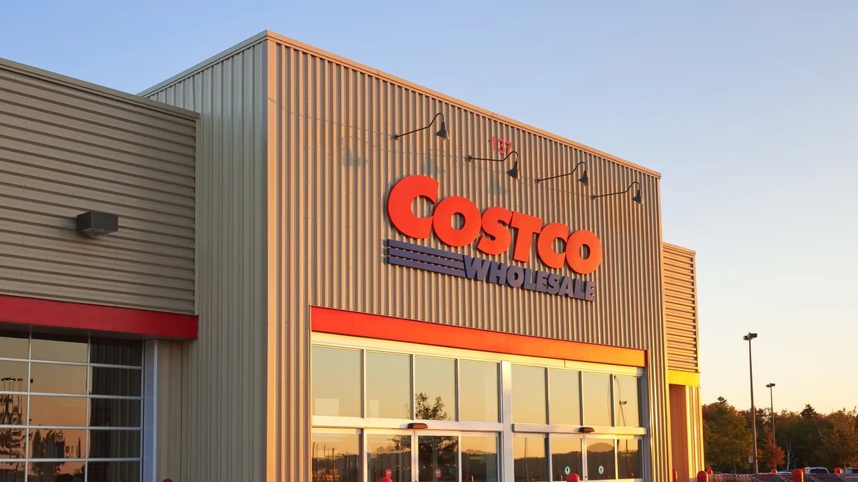 Sơ lược về Costco, công ty đã tuyên bố chi cổ tức đặc biệt 15 USD