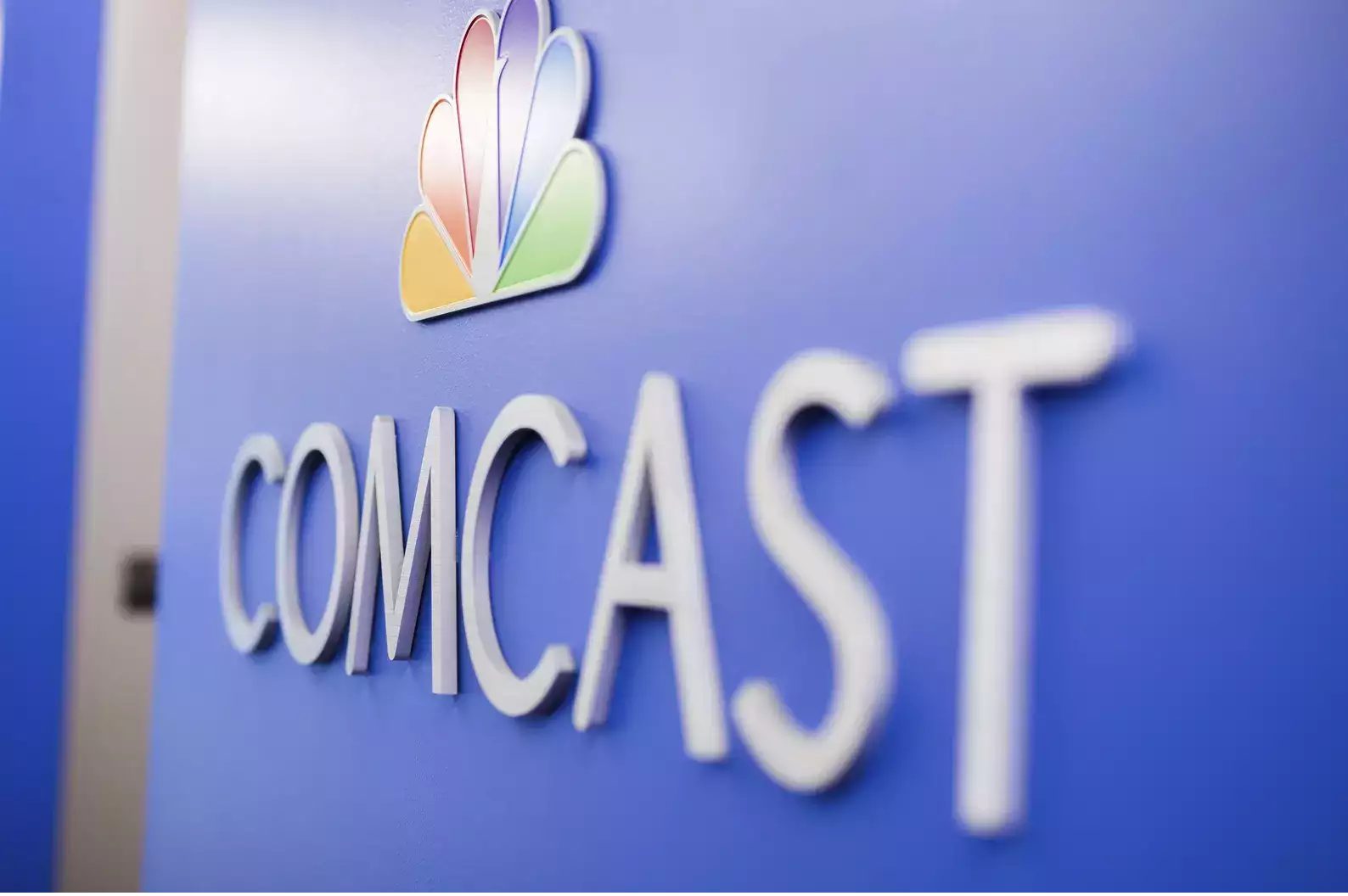 Cổ phiếu Comcast: Lựa chọn hấp dẫn trong lĩnh vực truyền thông và công nghệ